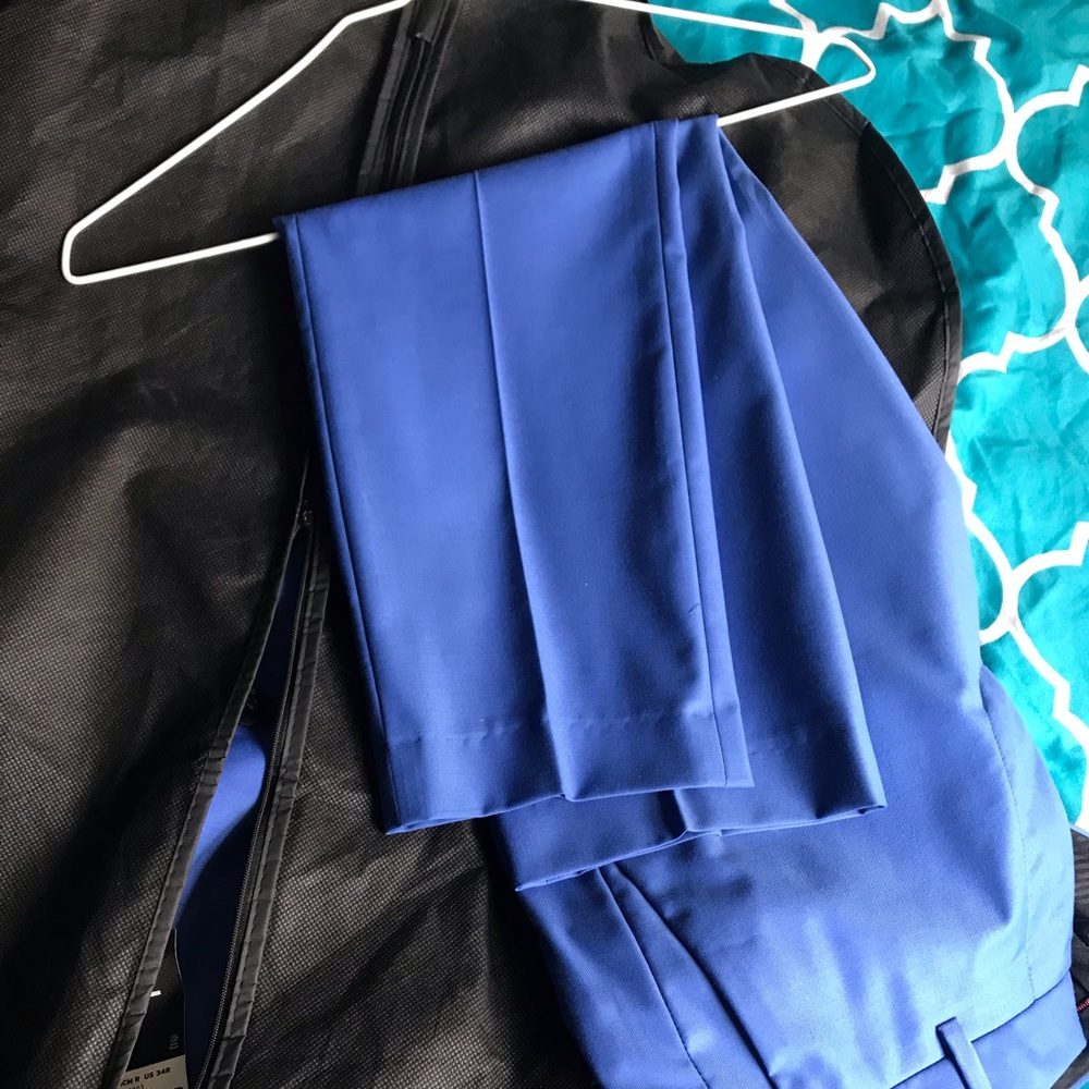 Top shop Men’s Tuxedo tags still attached